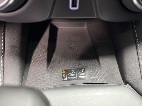 New 2026 Chevrolet Blazer LT w/ Sound & Technology Package FWD image 39