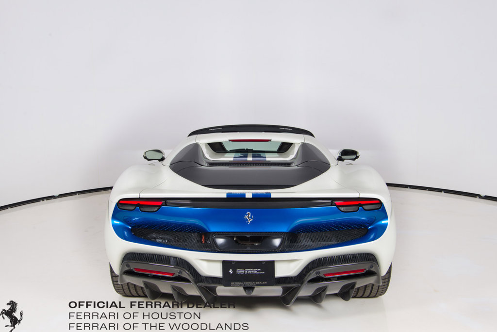 Used 2024 Ferrari 296 GTS RWD image 10