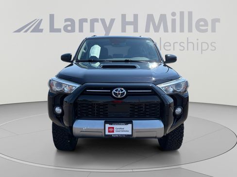 Used 2020 Toyota 4Runner TRD Off-Road AWD/4WD image 8