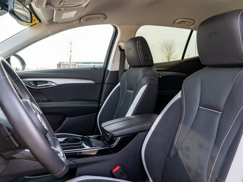 Used 2025 Buick Envision Sport Touring image 20