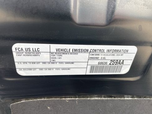 Used 2024 Chrysler Voyager LX image 41