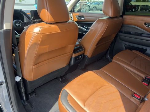 Used 2024 Nissan Pathfinder Platinum w/ Cargo Package FWD image 38