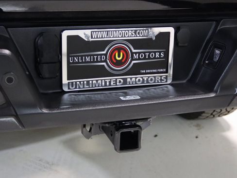 Used 2022 Ford F150 XLT w/ Equipment Group 302A High image 11