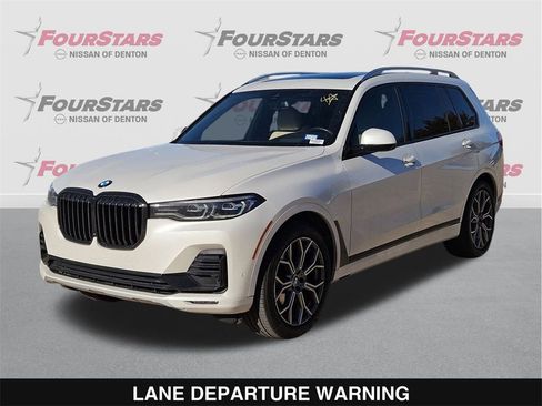 Used 2022 BMW X7 xDrive40i w/ Premium Package image 9