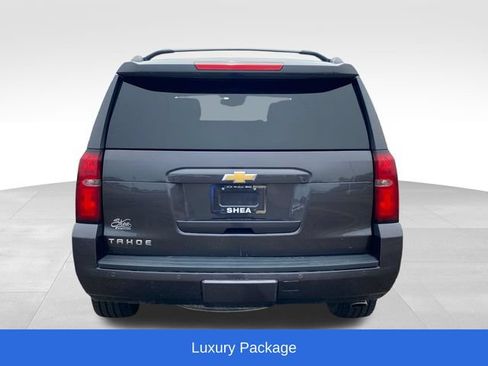 Used 2018 Chevrolet Tahoe LT w/ LT Signature Package AWD/4WD image 4