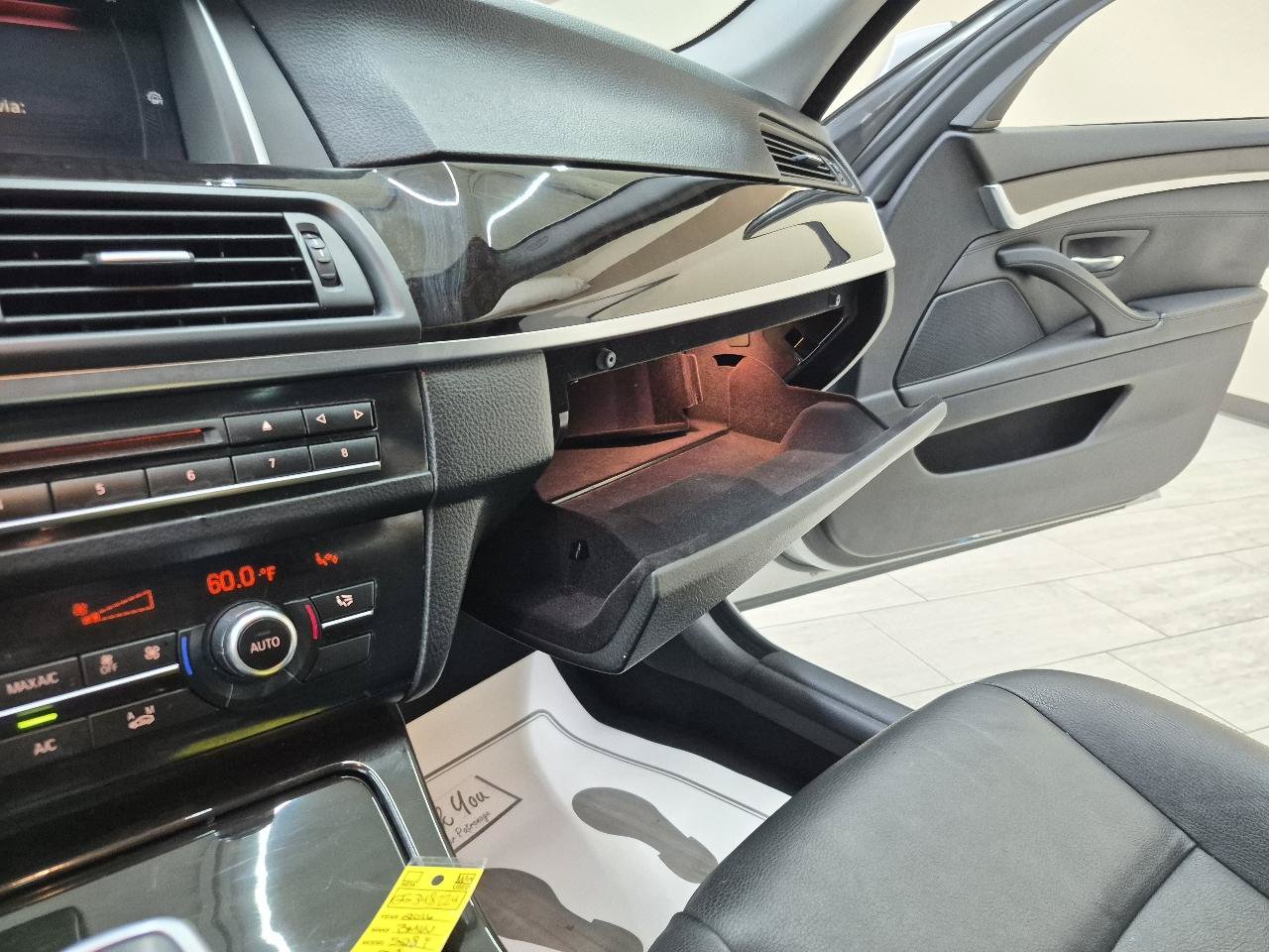 Used 2016 BMW 528i Sedan RWD image 40