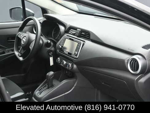 Used 2025 Nissan Versa S w/ Trunk Package image 6