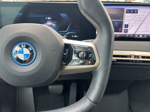Used 2024 BMW iX xDrive50 w/ Sport Package AWD/4WD image 20