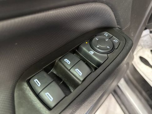 Used 2023 Chevrolet Equinox RS AWD/4WD image 29