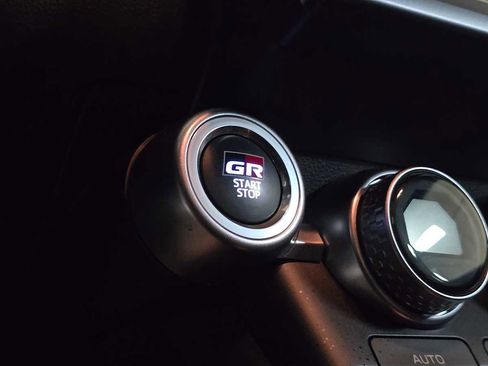 Used 2023 Toyota GR86 image 30