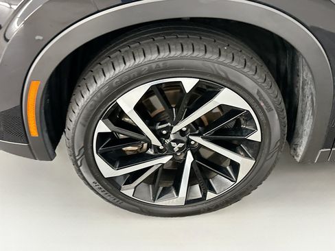 Used 2024 Mitsubishi Outlander SE AWD/4WD image 11