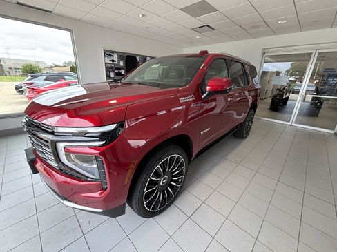 New 2026 Chevrolet Tahoe High Country AWD/4WD image 2
