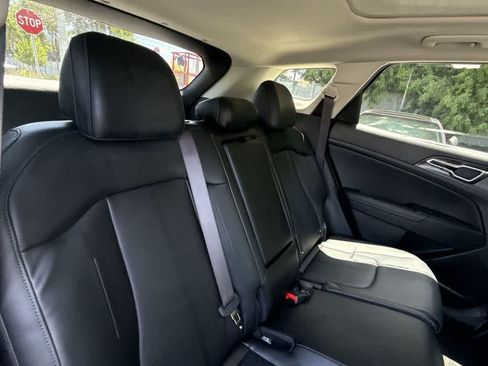 Certified 2026 Kia Sportage SX FWD image 12