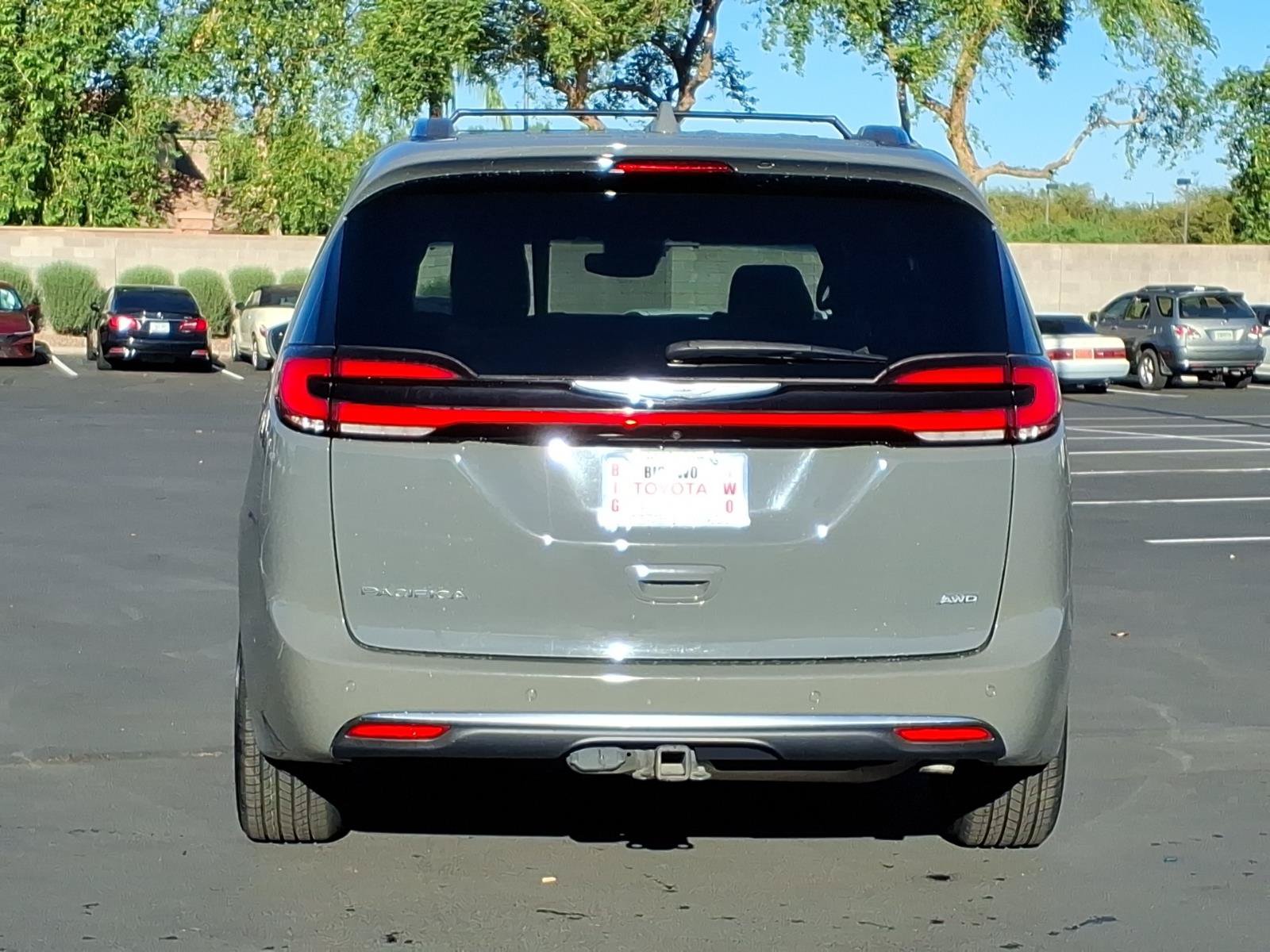 Used 2022 Chrysler Pacifica Pinnacle AWD/4WD image 5
