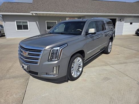 Used 2018 Cadillac Escalade ESV Platinum image 1