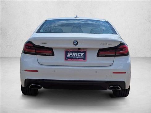 Used 2022 BMW 530e xDrive w/ Premium Package AWD/4WD image 6