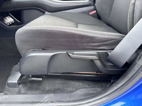 Used 2018 Honda HR-V EX image 10