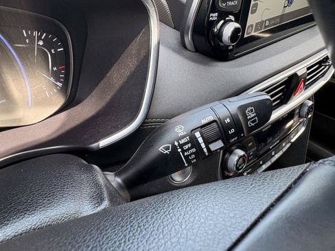 Used 2020 Hyundai Santa Fe Limited FWD image 43