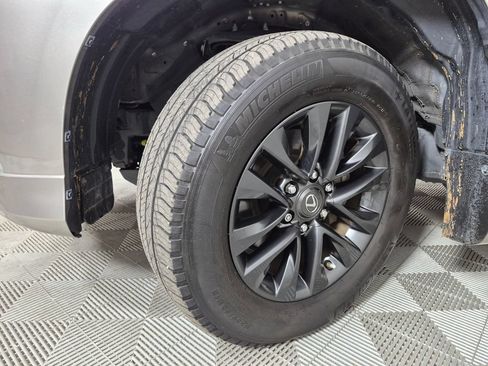 Used 2023 Lexus GX 460 Premium w/ Premium Plus Package AWD/4WD image 10