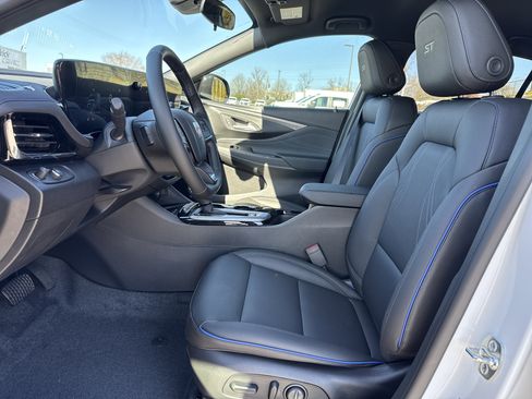 New 2026 Buick Envista Sport Touring w/ Convenience I Package image 16