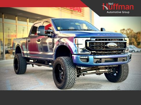 Used 2022 Ford F350 Lariat w/ Black Appearance Package image 1
