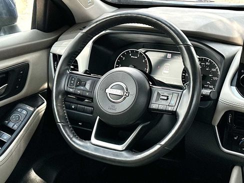 Used 2023 Nissan Rogue SL w/ SL Premium Package AWD/4WD image 27