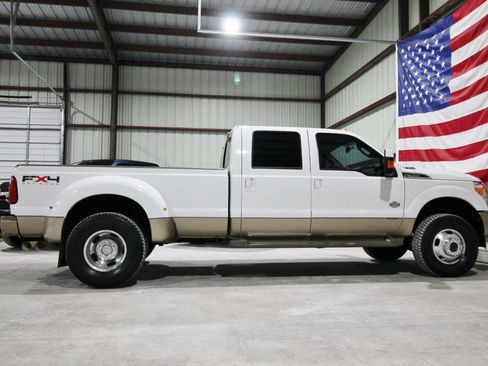 Used 2011 Ford F350 King Ranch image 14