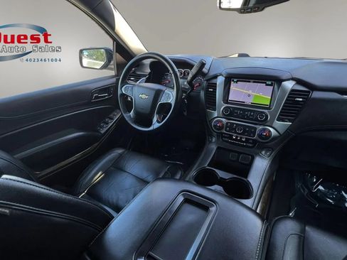 Used 2020 Chevrolet Suburban LT AWD/4WD image 26