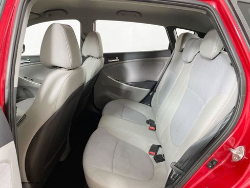 Used 2014 Hyundai Accent SE FWD image 10