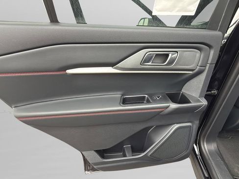 New 2026 Ford Explorer ST-Line w/ ST-Line Street Pack AWD/4WD image 41