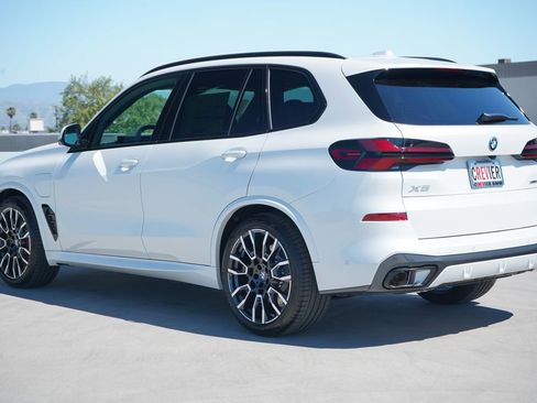 New 2026 BMW X5 xDrive50e w/ M Sport Package image 8