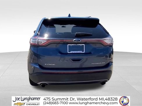 Used 2018 Ford Edge Titanium w/ Technology Package AWD/4WD image 8