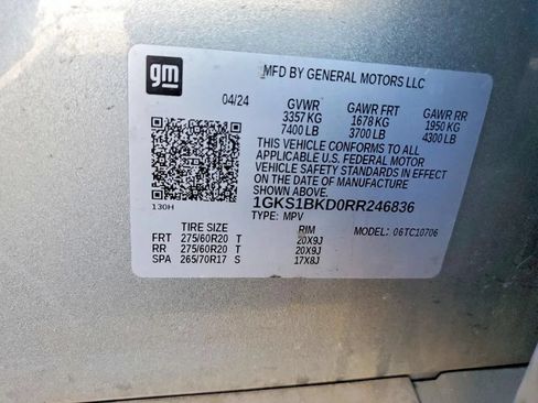 Used 2024 GMC Yukon SLT w/ SLT Luxury Package RWD image 12