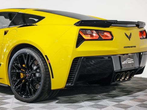 Used 2017 Chevrolet Corvette Z06 RWD image 18