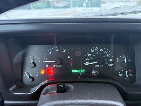 Used 2000 Jeep Wrangler Sport image 40