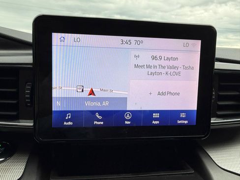Used 2020 Ford Explorer XLT w/ Equipment Group 202A RWD image 31