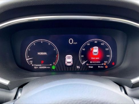 Used 2023 Acura MDX SH-AWD image 20