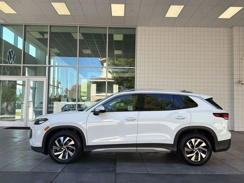Certified 2026 Volkswagen Tiguan S FWD image 2
