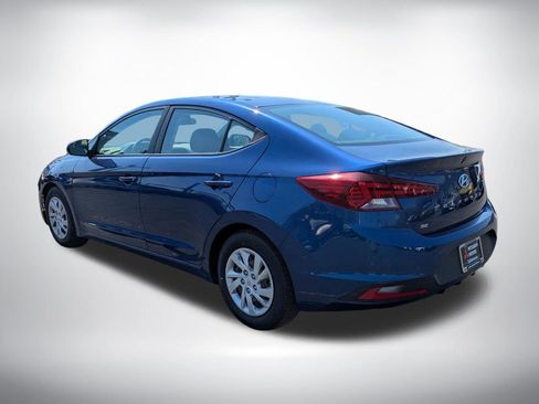 Used 2020 Hyundai Elantra SE image 6