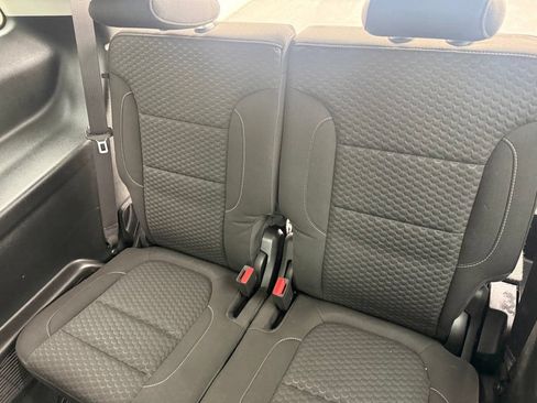 Used 2019 GMC Acadia SLE w/ Driver Alert Package I AWD/4WD image 19