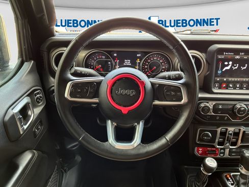 Certified 2020 Jeep Gladiator Rubicon AWD/4WD image 13