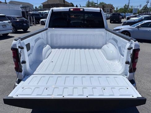 New 2026 RAM 1500 4x4 Crew Cab image 7
