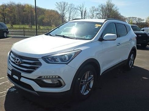 Used 2017 Hyundai Santa Fe Sport image 1