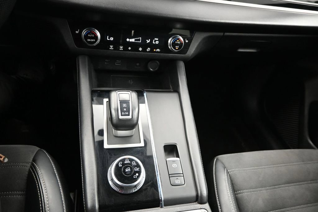 Used 2024 Mitsubishi Outlander SE FWD image 18