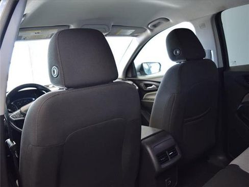 Used 2024 Chevrolet Equinox LT image 30