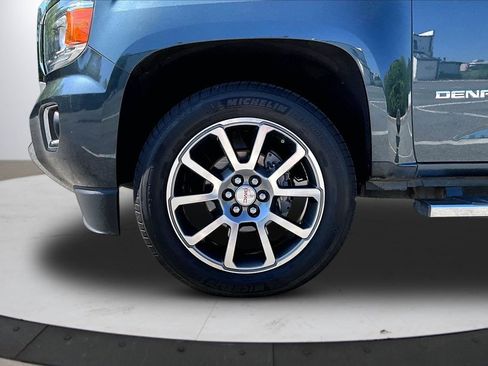 Used 2017 GMC Canyon Denali AWD/4WD image 32