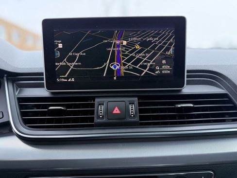 Used 2018 Audi Q5 2.0T Premium Plus w/ Premium Plus Package image 34