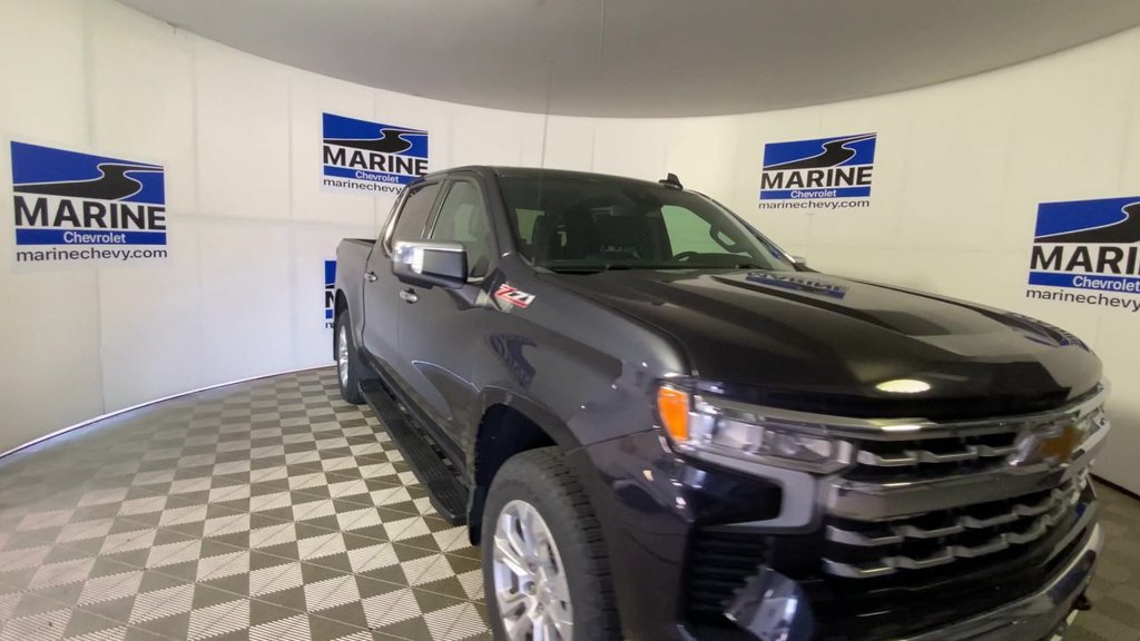 Used 2022 Chevrolet Silverado 1500 LTZ AWD/4WD image 4