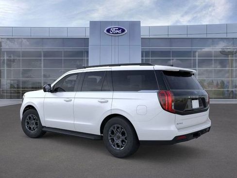 New 2025 Ford Expedition Active RWD image 4