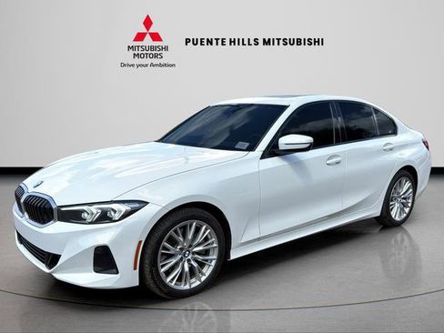 Used 2023 BMW 330i Sedan w/ Driving Assistance Package RWD image 1